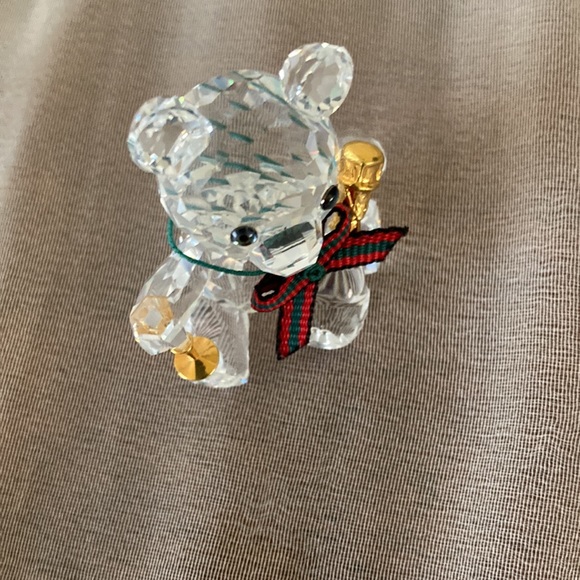 Swarovski Celebration Kris Bear New in Box Retired in 2005 - Picture 6 of 10